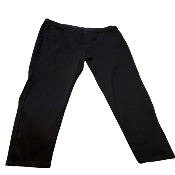 Curve Appeal Black High Rise Jeans-Size 24W-Straight Leg-Comfort Waist - Picture 1 of 9